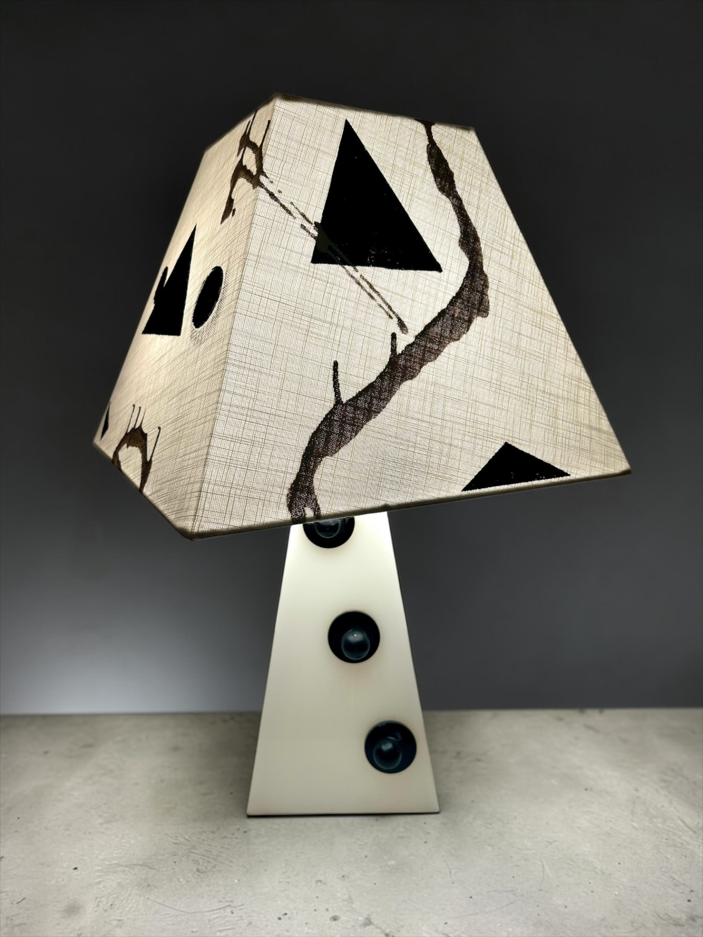 Midcentury modern lamp with geometric shade